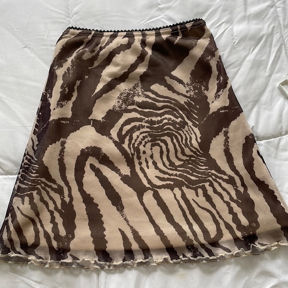 Princess Polly. Size 0. Zebra print skirt - Picture 1 of 3